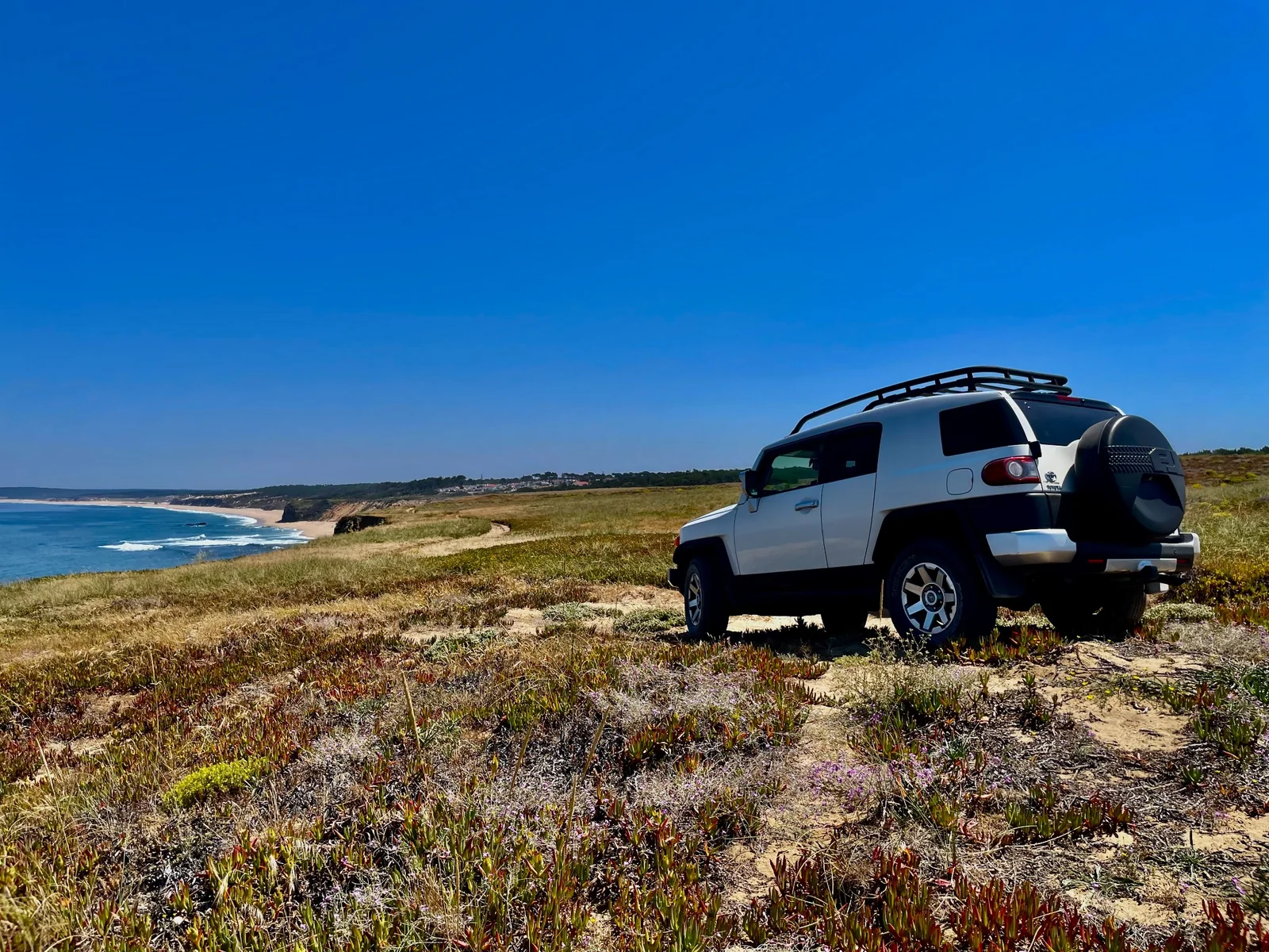 Toyota FJ Cruiser overlooking the coast